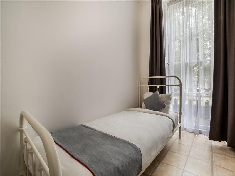 Oyo Kings Hotel Λονδίνο Εξωτερικό φωτογραφία