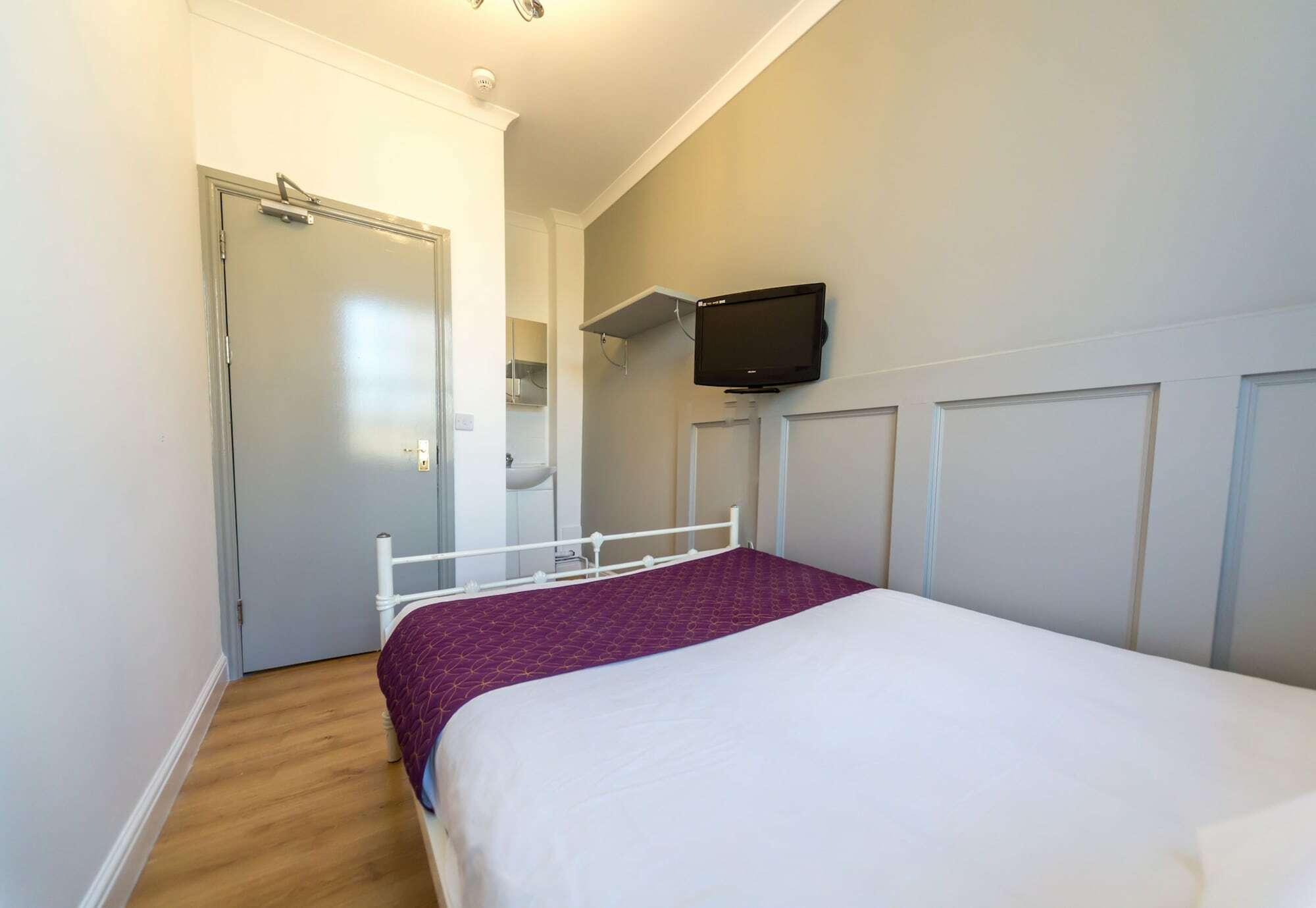 Oyo Kings Hotel Λονδίνο Εξωτερικό φωτογραφία